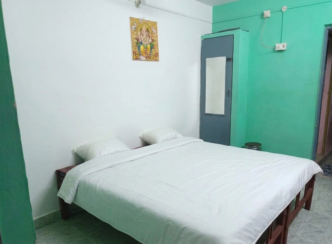 AC room at Sree Anantha Tourist Home